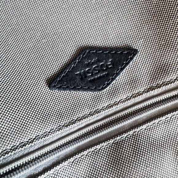 Fossil Ryder Black Leather Tore Bag w Charm - Picture 7 of 7